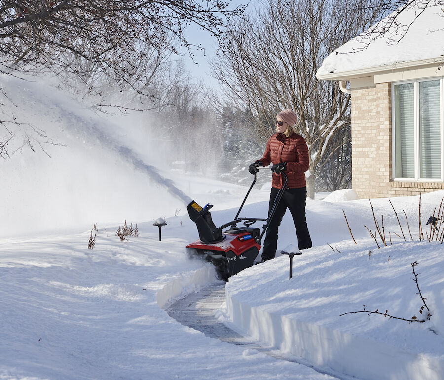 21 in. (53 cm) Power Clear® 721 E Gas Snow Blower