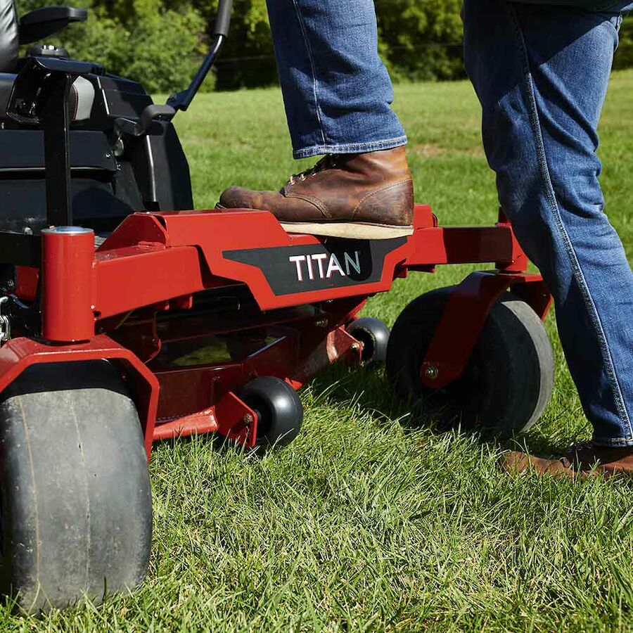 54 in. (137 cm) TITAN® Zero Turn Mower