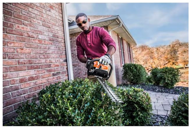 HS 45 Homescaper Series Hedge Trimmer