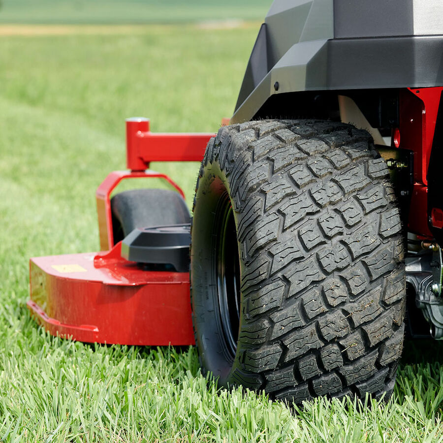 60 in. (152 cm) TITAN® Zero Turn Mower